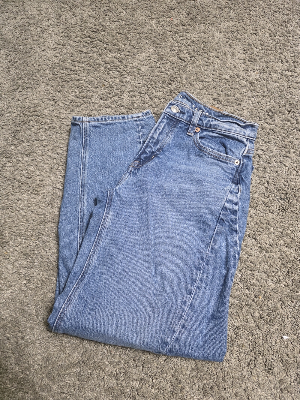 American Eagle Outfitters Barrel Leg Blue Jeans